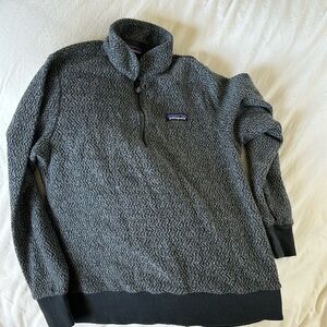 Patagonia half zip Sz M